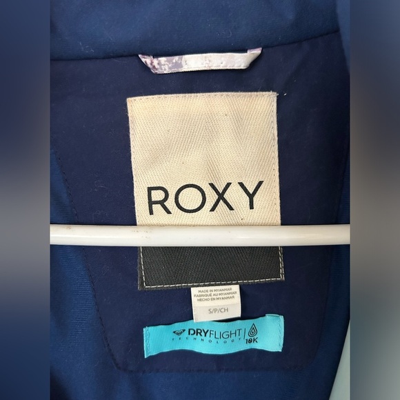 Roxy Snowboard Jacket - Picture 4 of 15